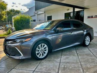 Used 2021 Toyota Camry LE video 1