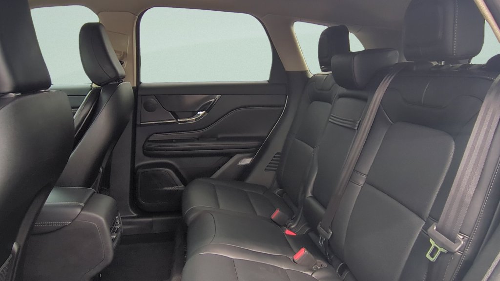 Used 2026 Lincoln Corsair Premiere FWD image 10