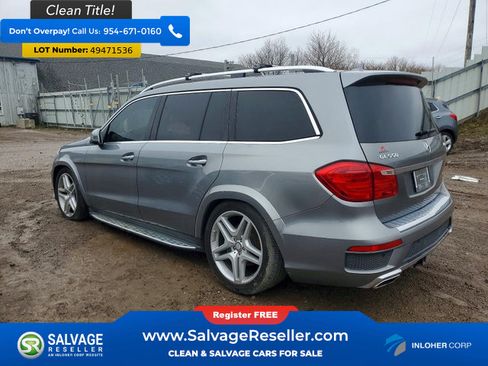 Used 2015 Mercedes-Benz GL 550 4MATIC image 3