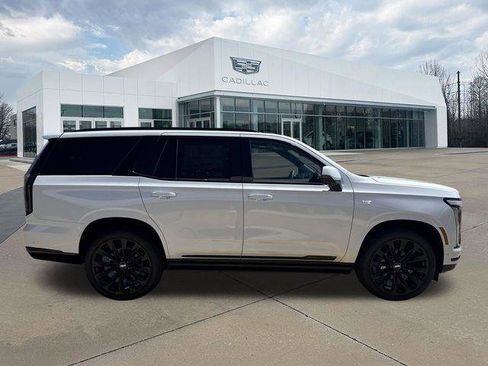 New 2026 Cadillac Escalade Platinum Sport AWD/4WD image 2