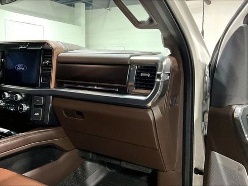 Used 2025 Ford F450 King Ranch w/ FX4 Off-Road Package AWD/4WD image 19