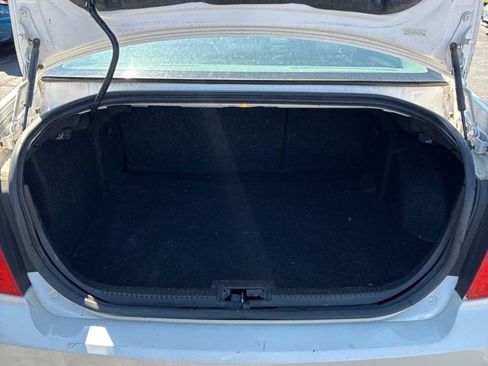 Used 2011 Ford Fusion SEL image 13