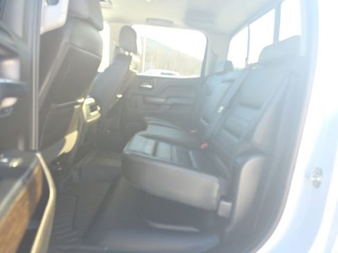 Used 2019 GMC Sierra 2500 Denali w/ Duramax Plus Package image 8