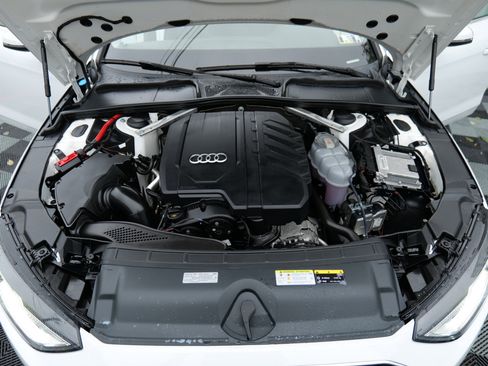 Used 2022 Audi A4 2.0T Premium image 49