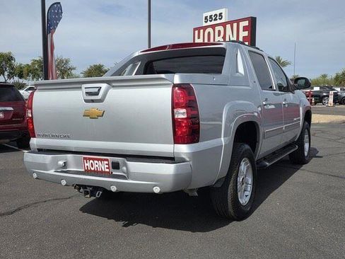 Used 2012 Chevrolet Avalanche LT w/ Suspension Package, Off-Road RWD image 8