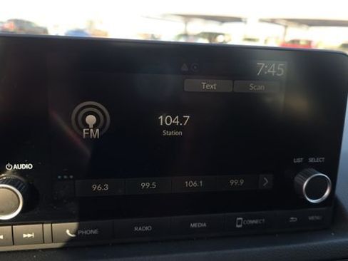 Used 2025 Honda Civic Sport image 19