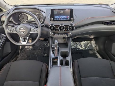 Used 2025 Nissan Sentra SR w/ Midnight Edition image 13