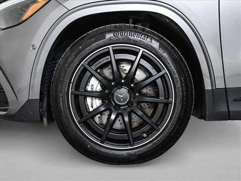 Certified 2025 Mercedes-Benz GLA 35 AMG 4MATIC image 26