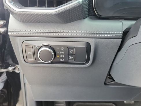 Used 2024 Ford Mustang GT Premium image 24