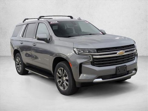Used 2021 Chevrolet Tahoe LT w/ Luxury Package image 3