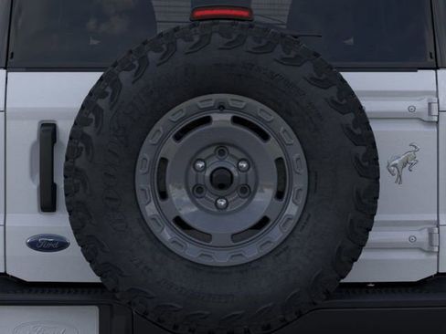 New 2025 Ford Bronco Badlands w/ Sasquatch Package image 24