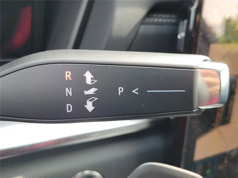 New 2026 GMC Terrain Elevation AWD/4WD image 30