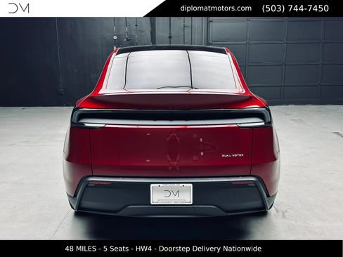 Used 2026 Tesla Model Y AWD image 8