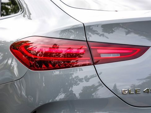 New 2026 Mercedes-Benz GLE 450 4MATIC Coupe image 8