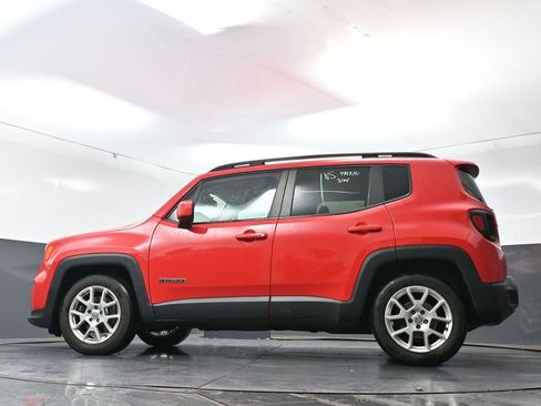 Used 2020 Jeep Renegade Latitude image 27