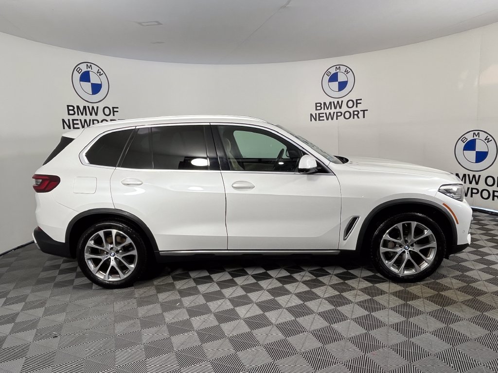 Used 2021 BMW X5 xDrive40i w/ Premium Package AWD/4WD image 6