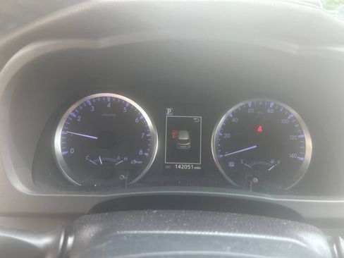 Used 2018 Toyota Highlander Plus AWD/4WD image 8