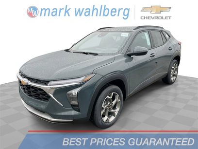 New 2026 Chevrolet Trax LT w/ Driver Confidence Package