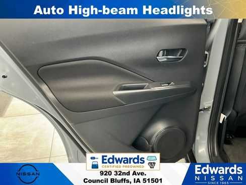 Used 2023 Nissan Kicks SV FWD image 12