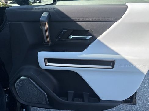 New 2025 GMC Hummer EV 3X w/ Extreme Off-Road Package image 29