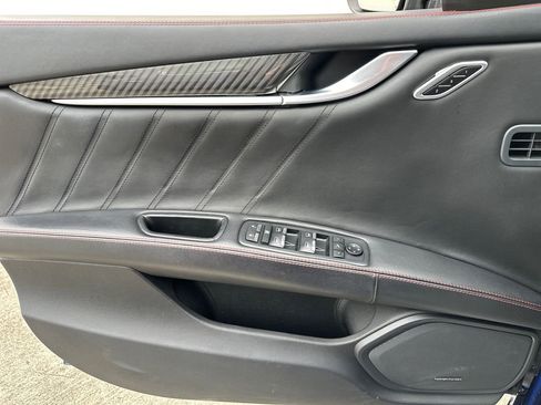 Used 2019 Maserati Ghibli S GranSport Q4 image 19