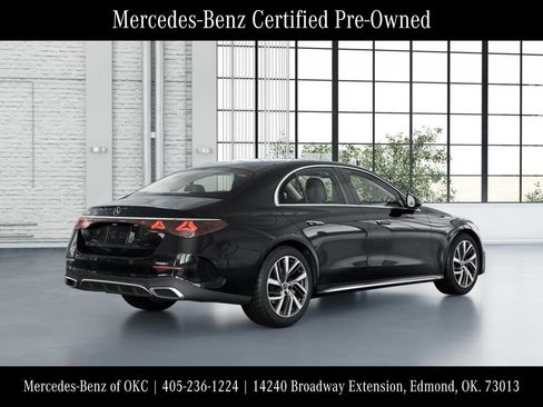 Used 2025 Mercedes-Benz E 350 Sedan image 22