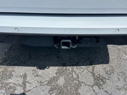 Certified 2025 Ford Expedition Active AWD/4WD image 7