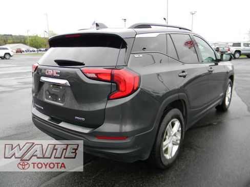 Used 2019 GMC Terrain SLE w/ Driver Convenience Package AWD/4WD image 2