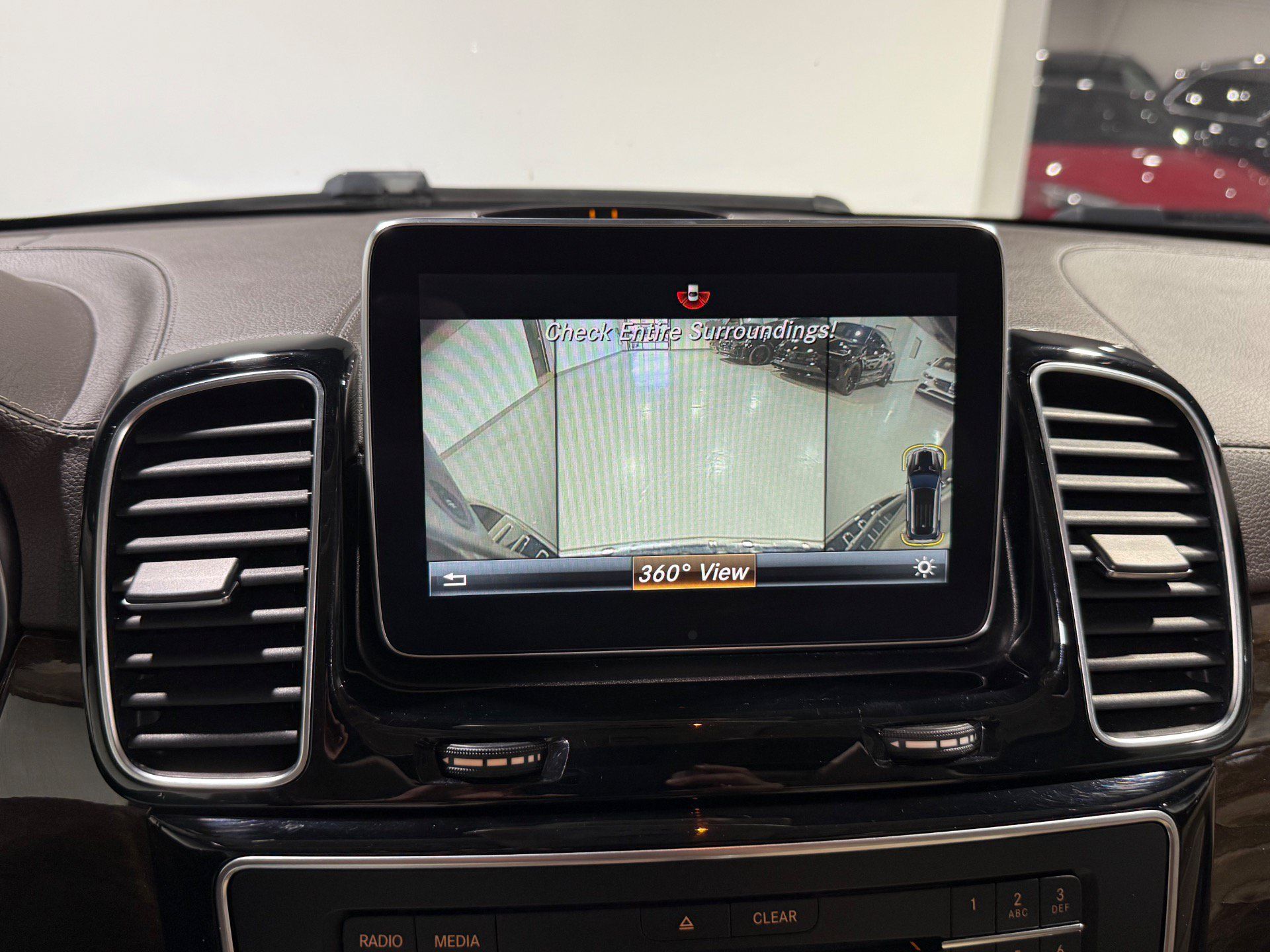 Used 2016 Mercedes-Benz GLE 400 4MATIC image 25