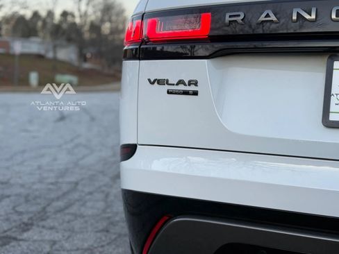 Used 2020 Land Rover Range Rover Velar R-Dynamic S image 18