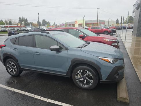 Certified 2024 Subaru Crosstrek 2.0i Premium image 2