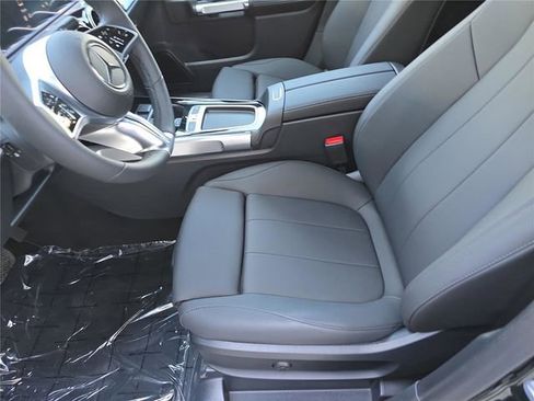 New 2026 Mercedes-Benz GLB 250 4MATIC image 23