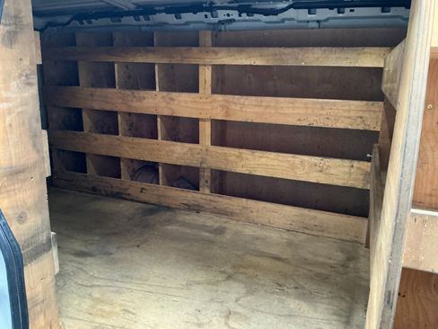 Used 2019 Chevrolet Express 3500 w/ Driver Convenience Package image 19