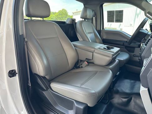 Used 2018 Ford F150 XL w/ Heavy-Duty Payload Package AWD/4WD image 11