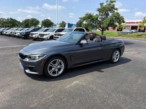 Used 2019 BMW 440i xDrive Convertible w/ M Sport Package AWD/4WD image 14