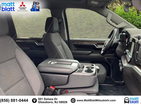 Used 2024 Chevrolet Silverado 2500 LT image 8