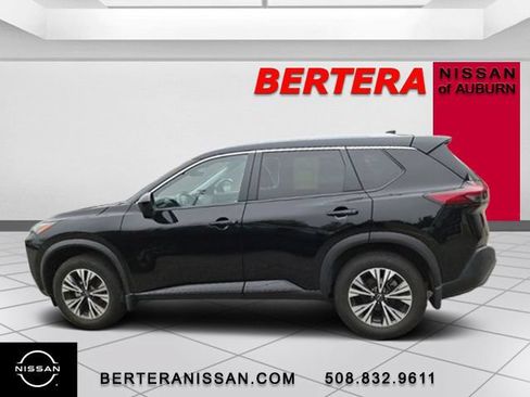 Used 2023 Nissan Rogue SV w/ SV Premium B Package AWD/4WD image 1