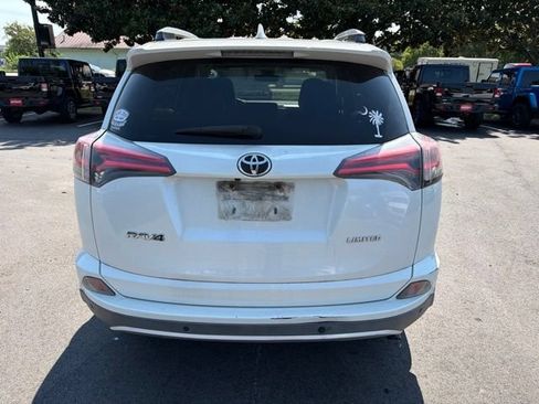 Used 2016 Toyota RAV4 Limited FWD image 5