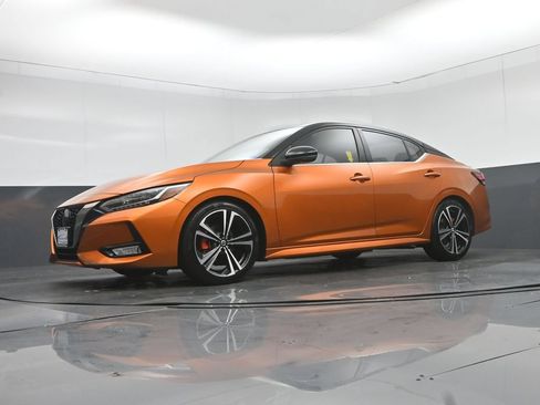 Used 2021 Nissan Sentra SR w/ SR Premium Package FWD image 53