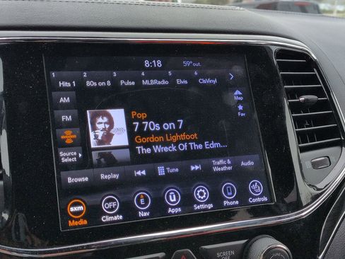 Used 2020 Jeep Grand Cherokee Overland image 18