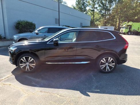 Certified 2023 Volvo XC60 B5 Plus image 8
