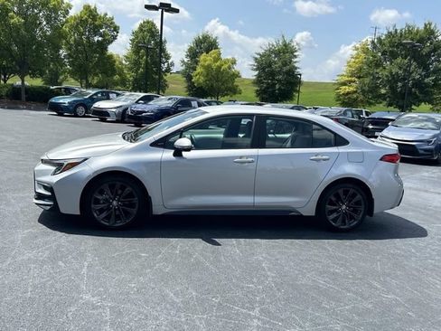 Used 2025 Toyota Corolla SE FWD image 7