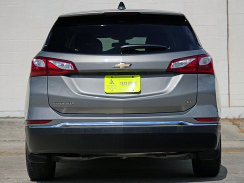 Used 2018 Chevrolet Equinox LT FWD image 10