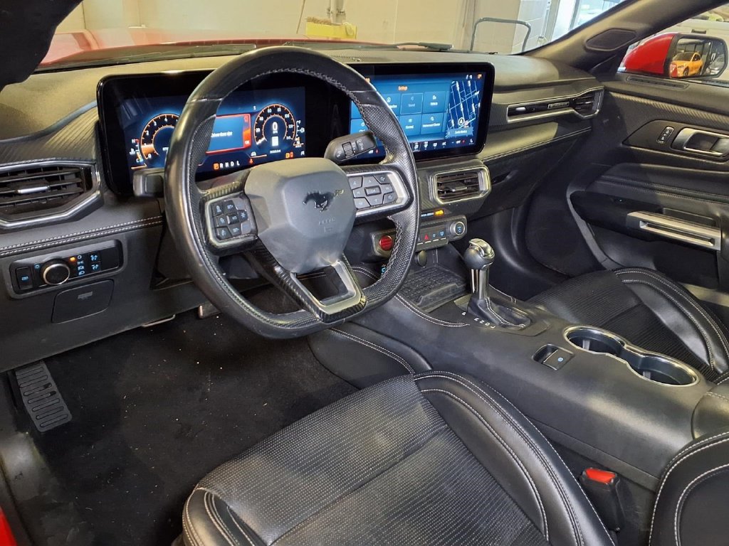 Used 2024 Ford Mustang Premium RWD image 4