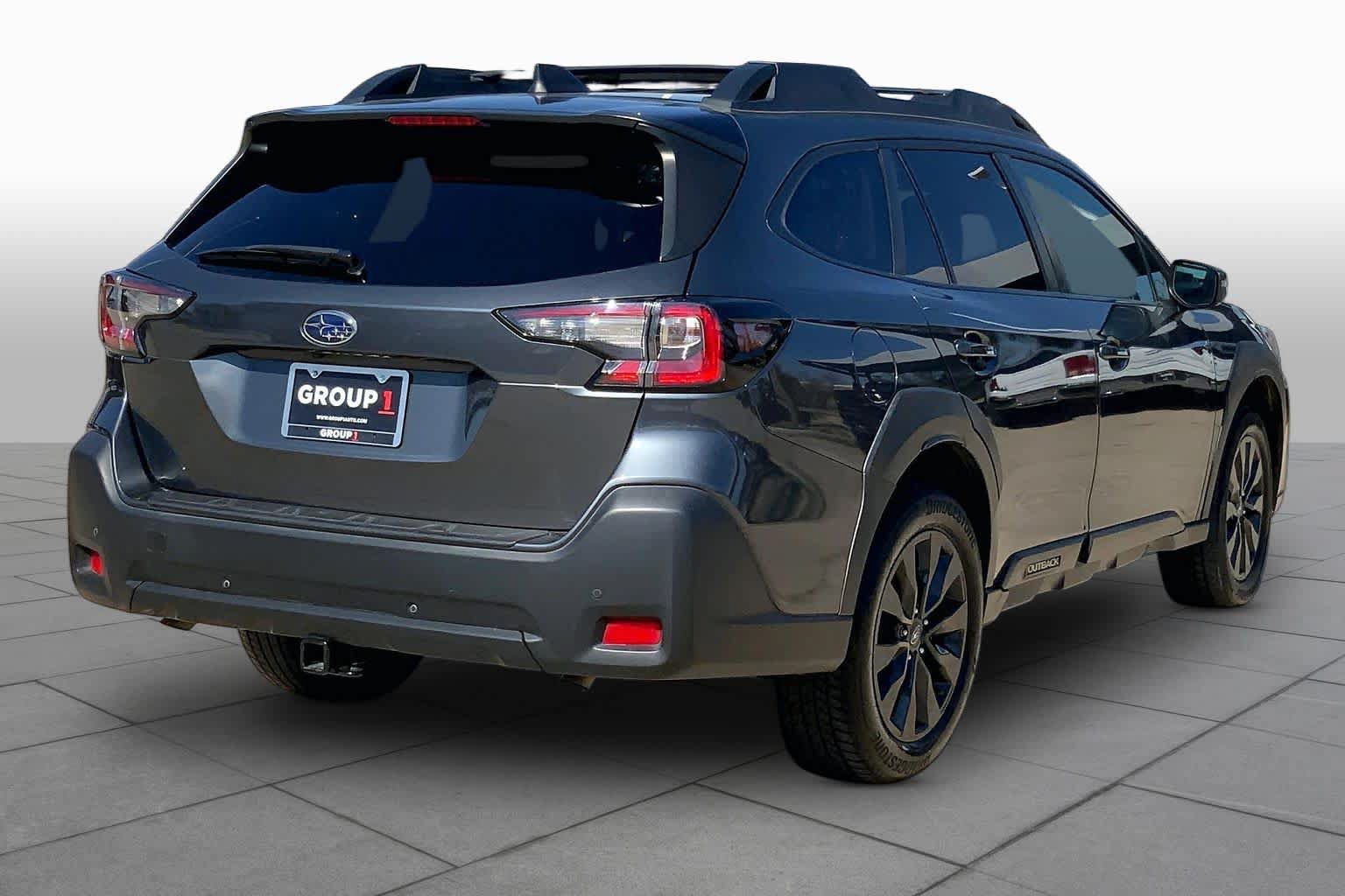 Used 2024 Subaru Outback Onyx Edition XT AWD/4WD image 12