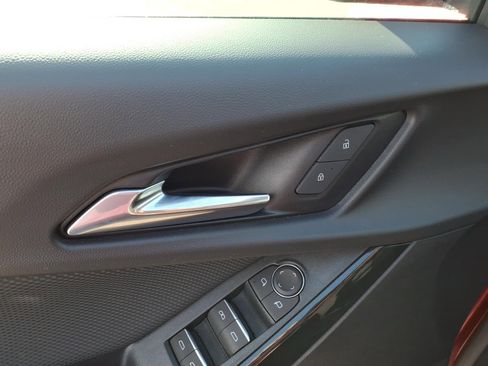 Certified 2025 Chevrolet Equinox RS image 23