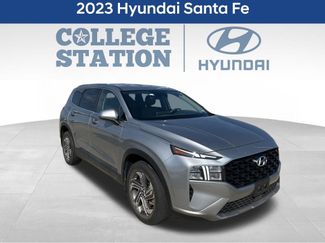 Used 2023 Hyundai Santa Fe SE FWD video 1