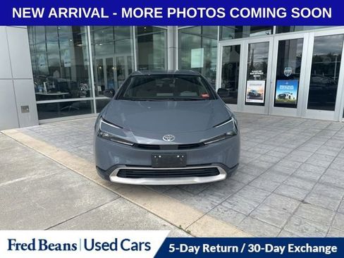 Used 2023 Toyota Prius Prime FWD image 8
