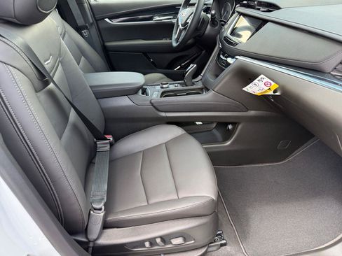 New 2026 Cadillac XT5 Premium Luxury AWD/4WD image 13
