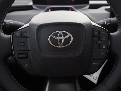 New 2026 Toyota bZ XLE image 21